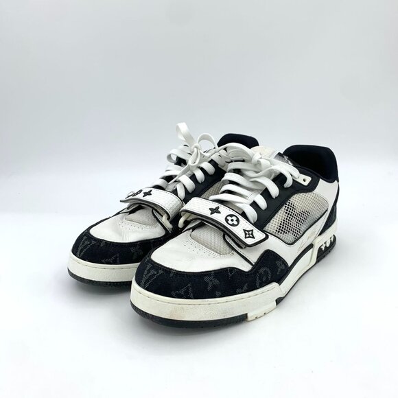 Louis Vuitton Mens Lv Trainer Sneakers Size 43 / 9 Black White Monogram Canvas L